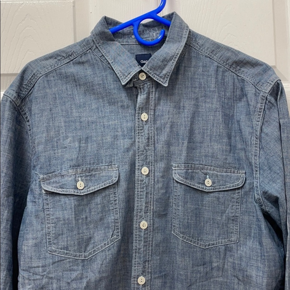 Men’s Gap Button Down - image 2